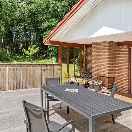 3 Bedroom In Spottrup