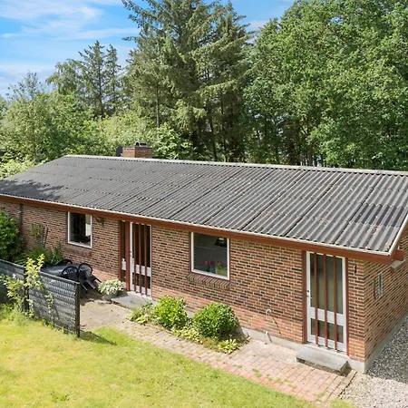 3 Bedroom In Spottrup